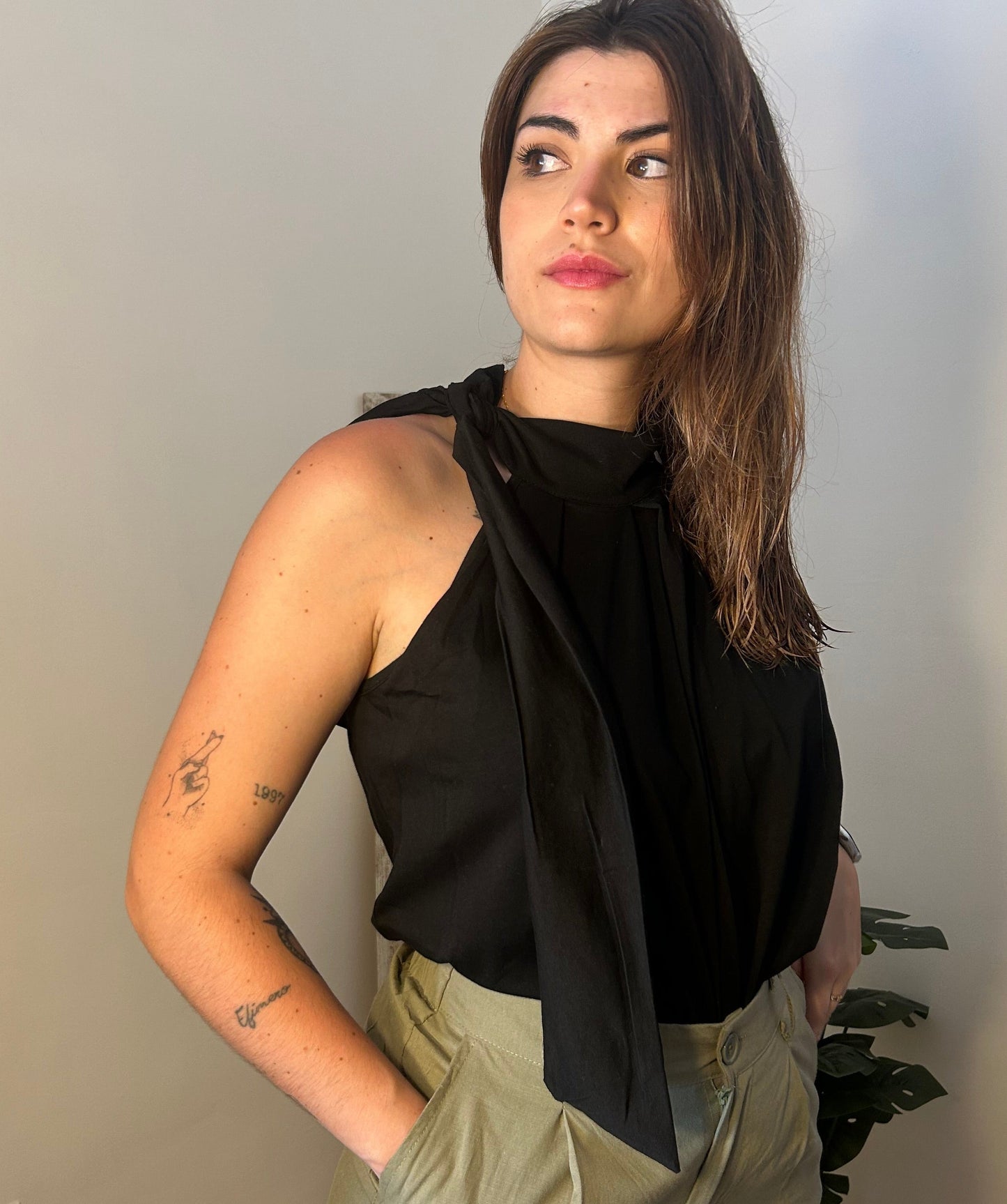 TOP HALTER