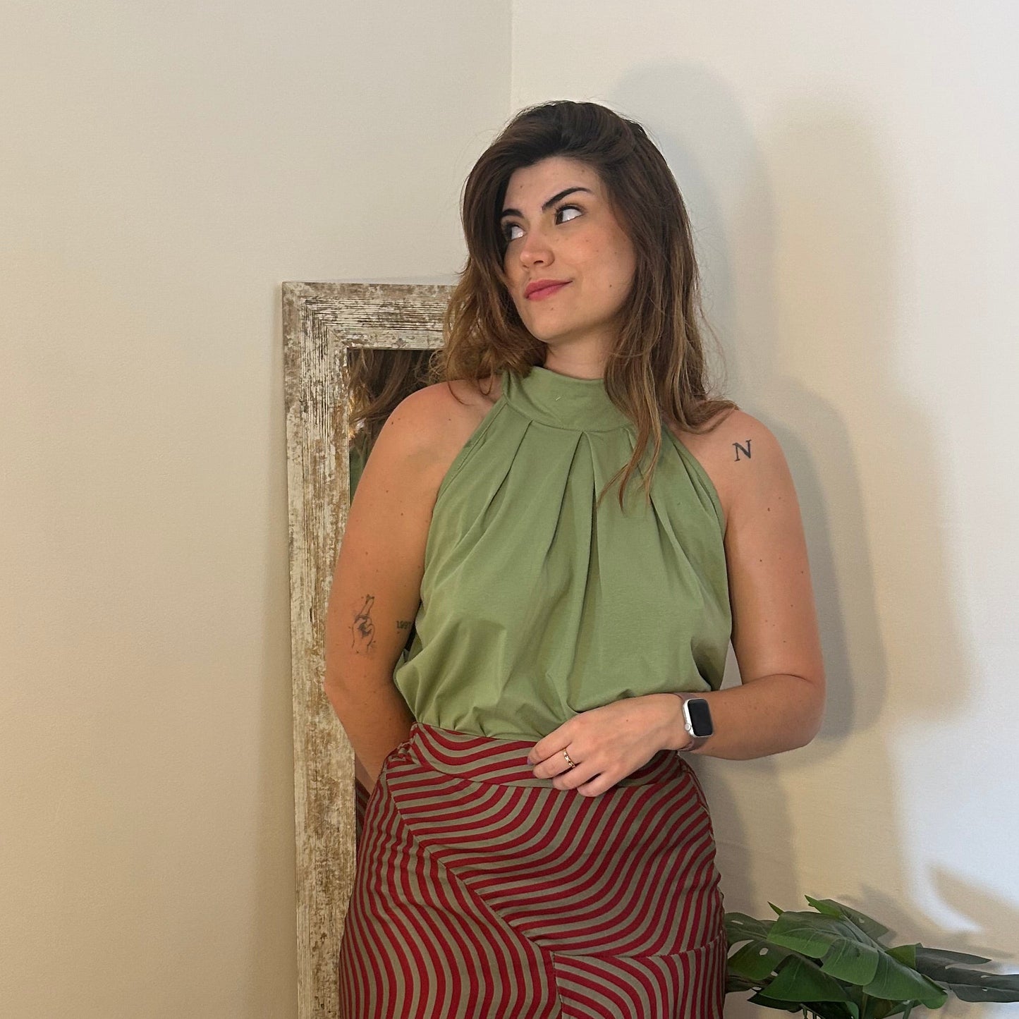 TOP HALTER